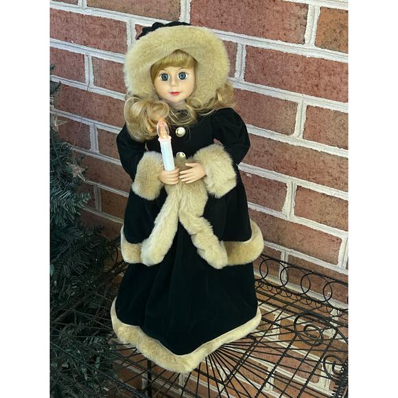 TELCO Animated Caroler Doll Original Motion-ettes 18" Candle Light Music 1996 - Picture 1 of 9